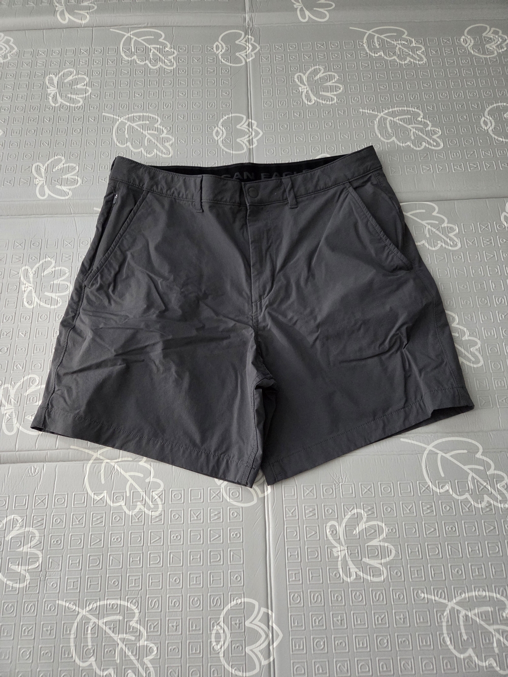 American Eagle Mens Classic Fit Active Golf Shorts Grey Size 32
